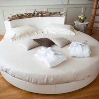 Linge de lit rond sur mesure